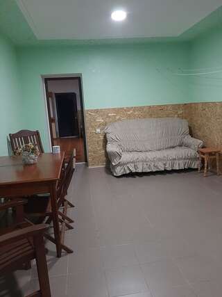 Мини-отель Mini Hotel Valeri Одесса Семейный номер Делюкс-13