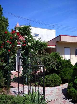 Мини-отель Mini Hotel Valeri Одесса Семейный номер с душем-37