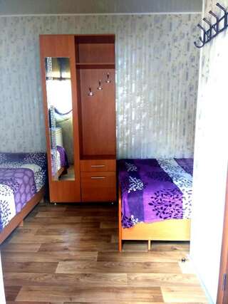 Мини-отель Mini Hotel Valeri Одесса Семейный номер с душем-41