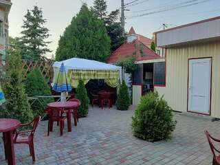 Мини-отель Mini Hotel Valeri Одесса Семейный номер с душем-55